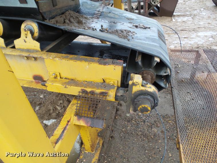 image for item CB9778 2004 shop built feeder