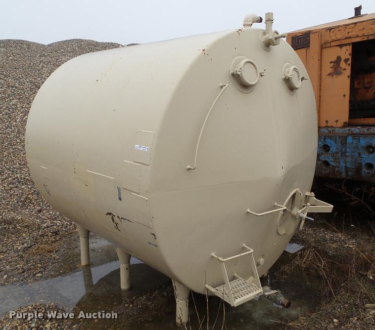 image for item CB9779 Double wall water tank