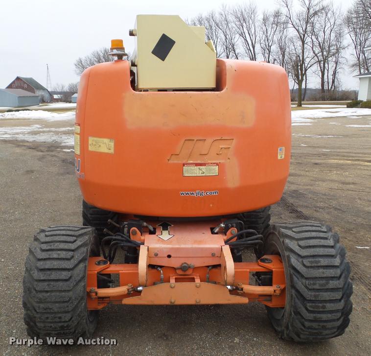 image for item CB9781 2002 JLG 450AJ SII boom lift