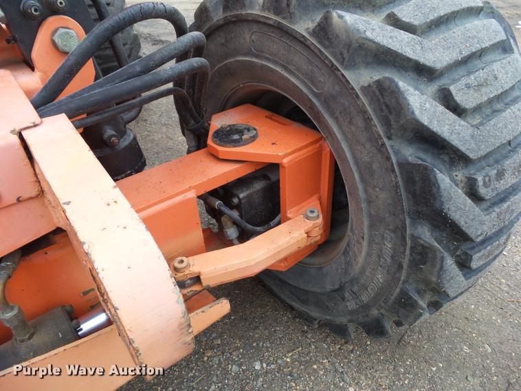 image for item CB9781 2002 JLG 450AJ SII boom lift