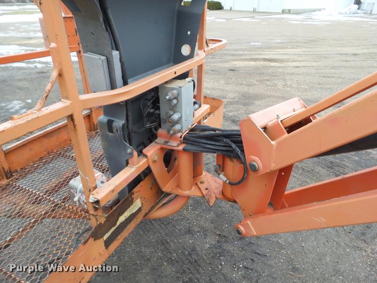 image for item CB9781 2002 JLG 450AJ SII boom lift