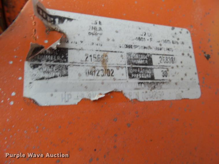 image for item CB9781 2002 JLG 450AJ SII boom lift