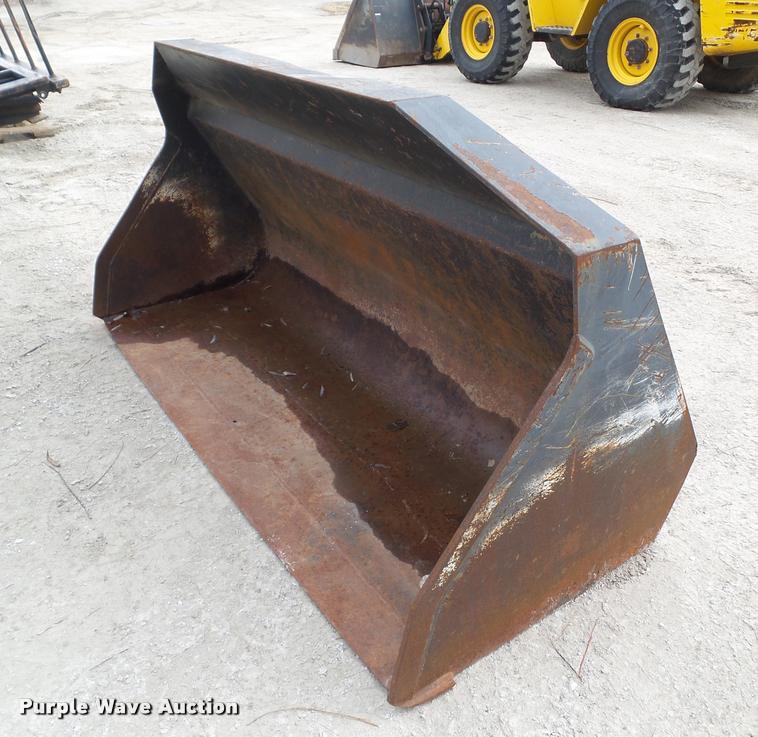 image for item CB9793 2003 Gehl 721T wheel loader