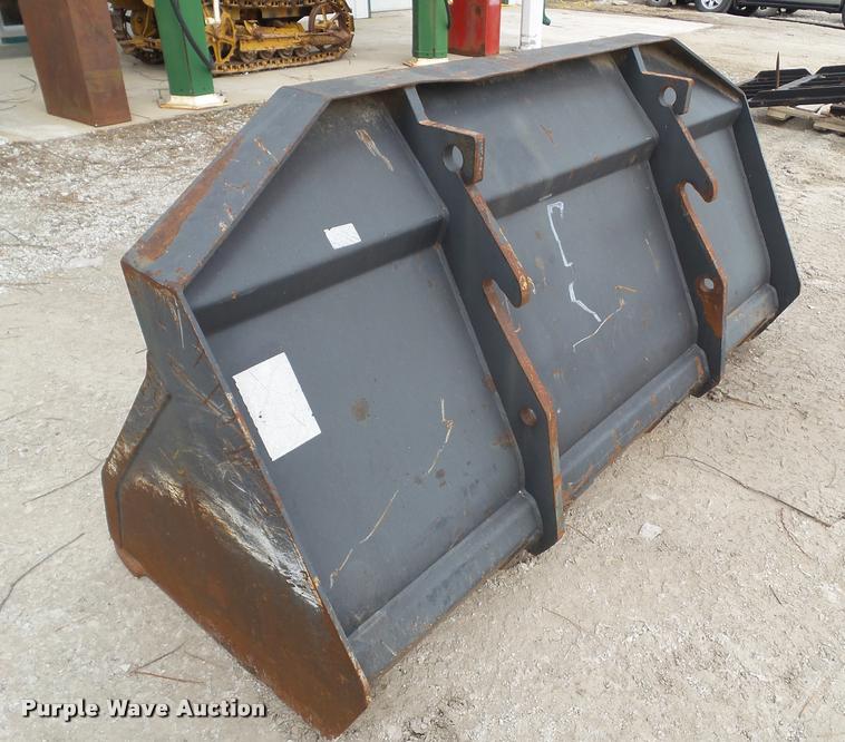 image for item CB9793 2003 Gehl 721T wheel loader