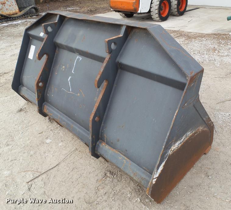 image for item CB9793 2003 Gehl 721T wheel loader