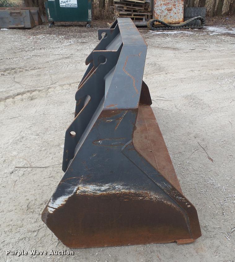 image for item CB9793 2003 Gehl 721T wheel loader