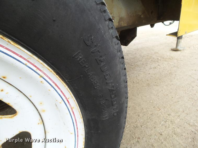 image for item CB9794 2006 Sullivan Palatek D185Q air compressor