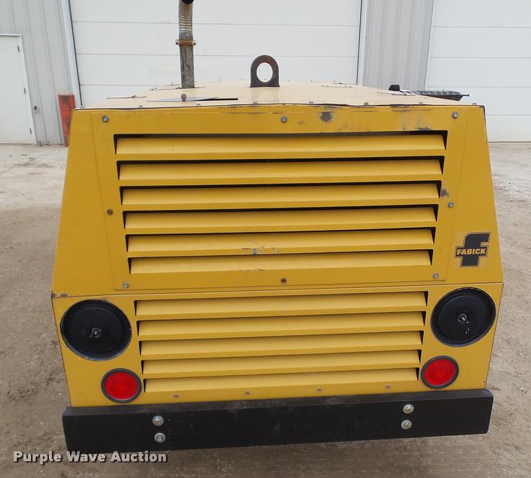 image for item CB9795 2006 Sullivan Palatek D185Q air compressor