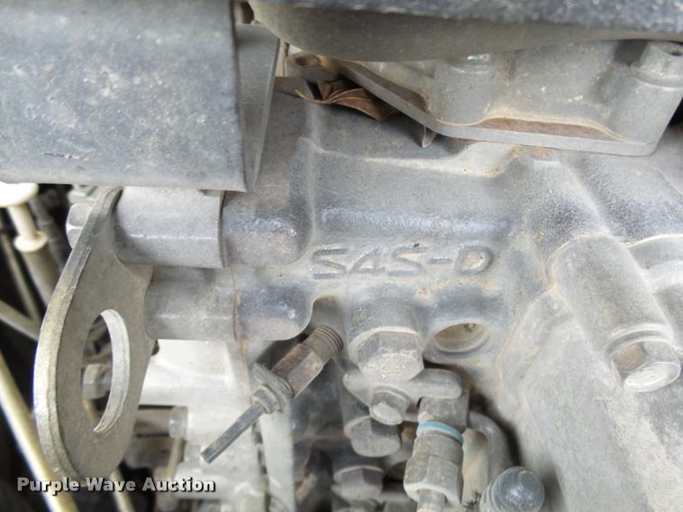 image for item CC9067 2004 Caterpillar 287B skid steer