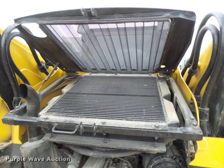 image for item CC9067 2004 Caterpillar 287B skid steer