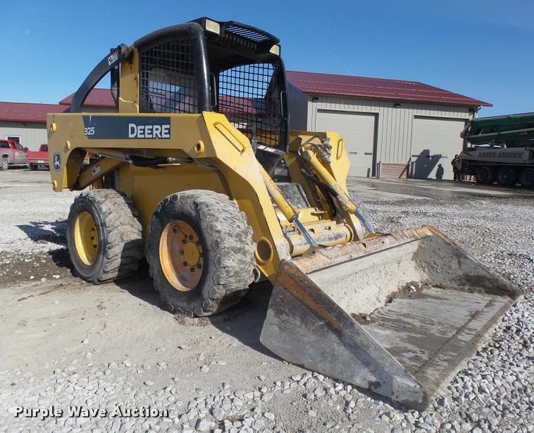 John Deere Skid Steer >> 2007 John Deere 325 Skid Steer Item Da0543 Sold March 2 John Deere Skid Steer >> 2007 John Deere 325 Skid Steer Item Da0543 Sold March 2