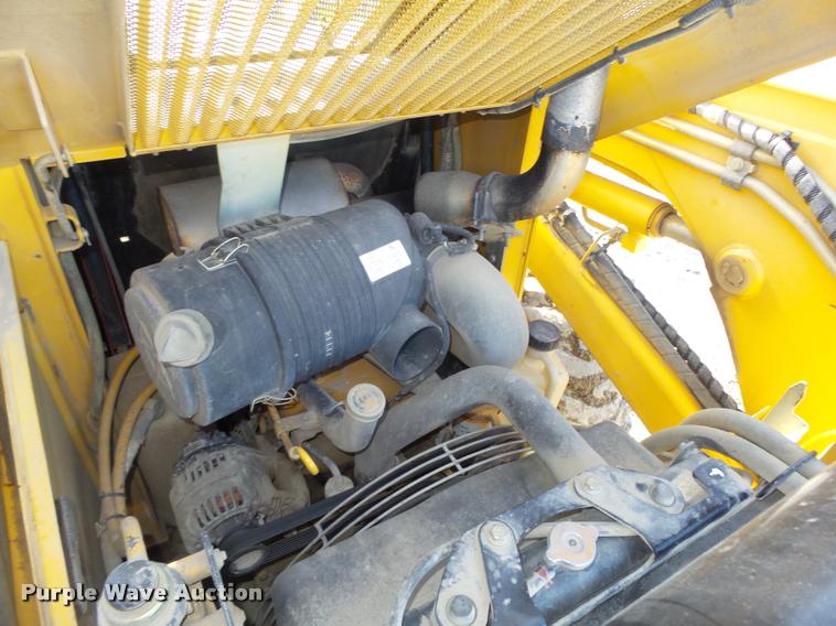 image for item DA0543 2007 John Deere 325 skid steer