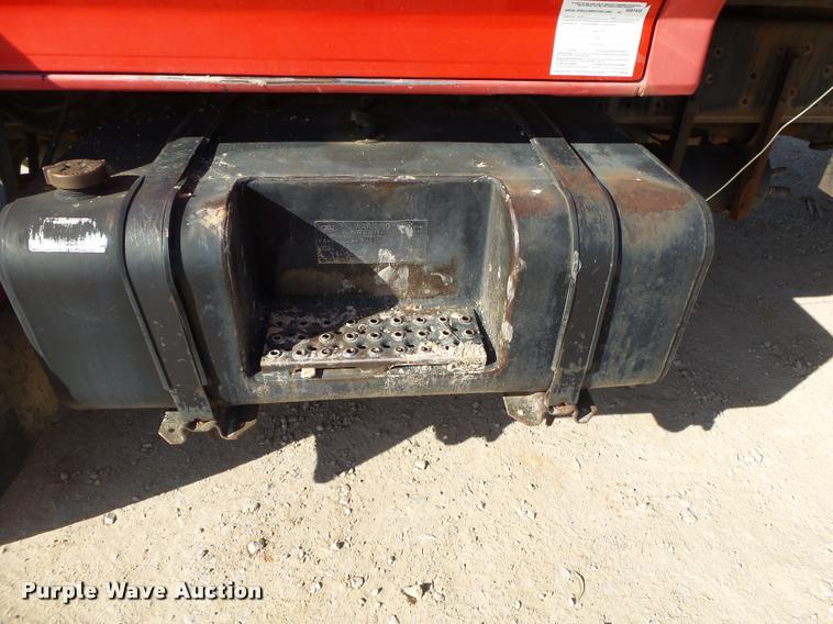 image for item DA2522 1995 Ford F800 Super Duty flatbed truck