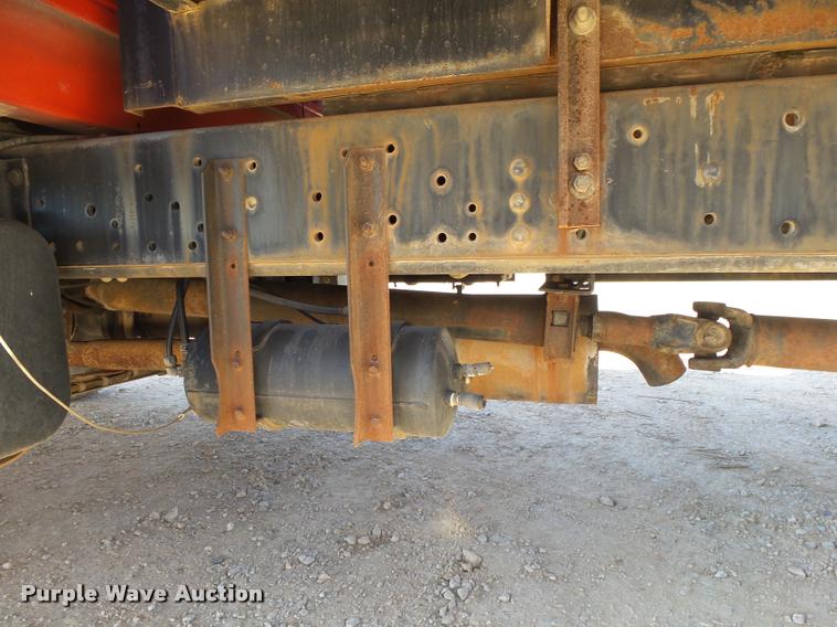 image for item DA2522 1995 Ford F800 Super Duty flatbed truck