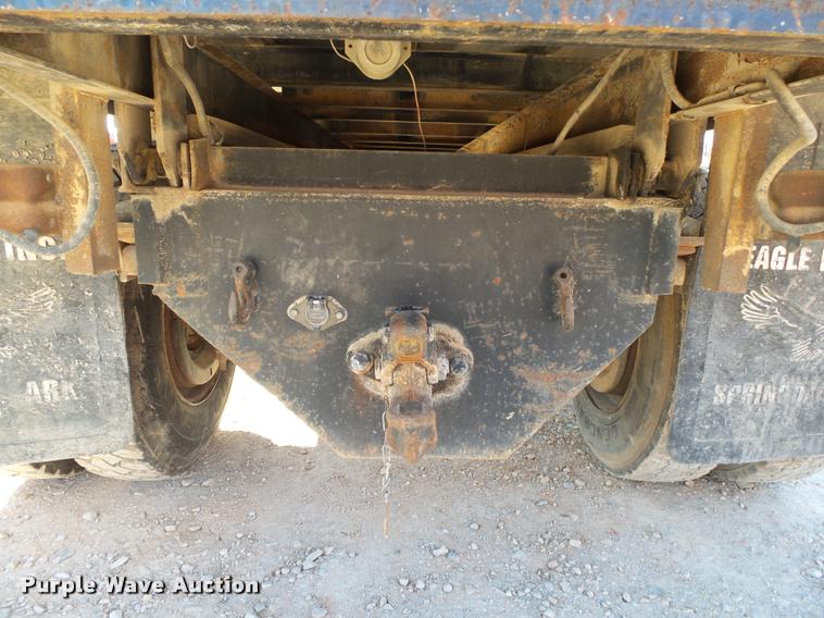 image for item DA2522 1995 Ford F800 Super Duty flatbed truck