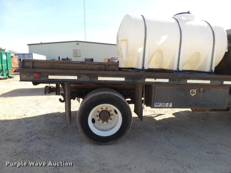 image for item DA2522 1995 Ford F800 Super Duty flatbed truck