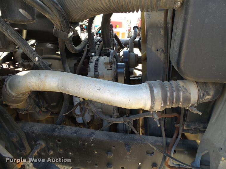 image for item DA2522 1995 Ford F800 Super Duty flatbed truck