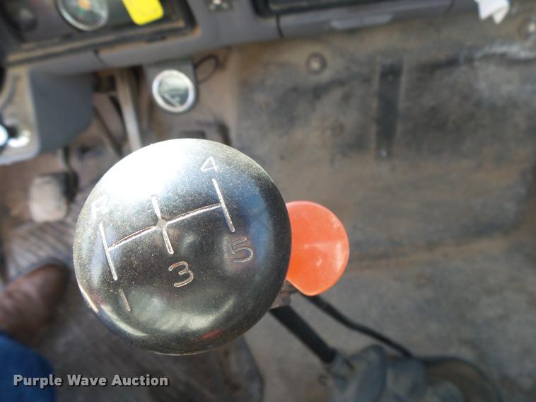 image for item DA2522 1995 Ford F800 Super Duty flatbed truck