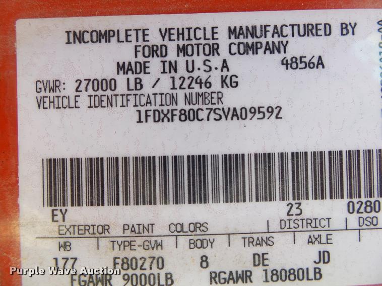 image for item DA2522 1995 Ford F800 Super Duty flatbed truck