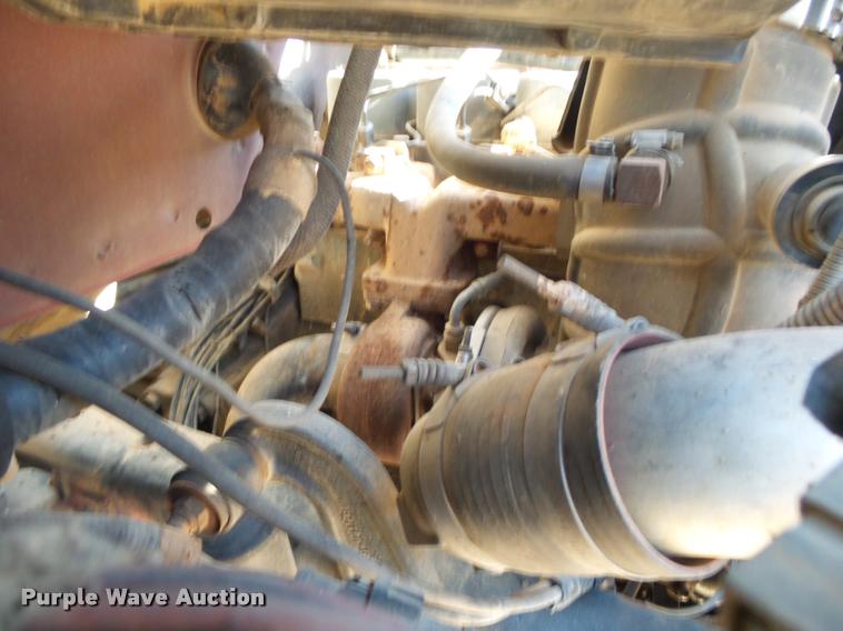 image for item DA2523 1994 Ford F700 flatbed truck