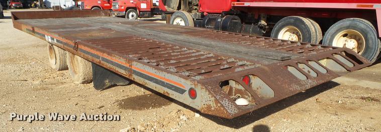 image for item DA2524 1991 Interstate 24T tilt deck equipment trailer