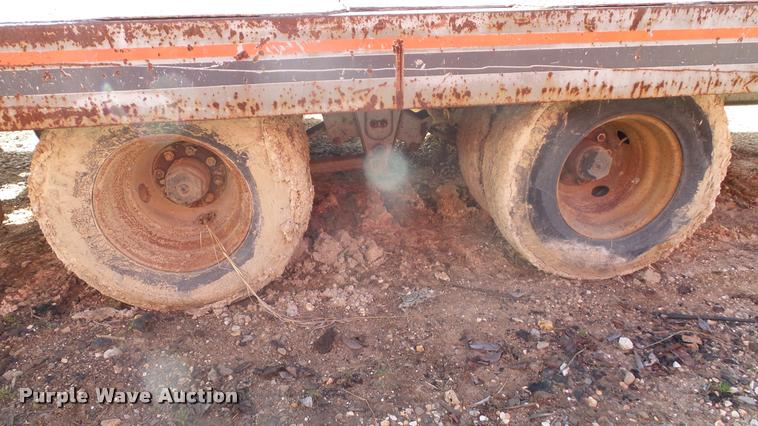image for item DA2524 1991 Interstate 24T tilt deck equipment trailer