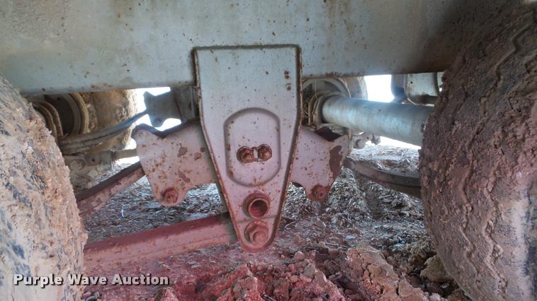 image for item DA2524 1991 Interstate 24T tilt deck equipment trailer