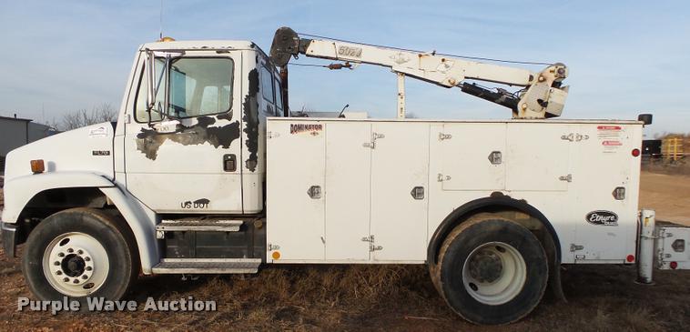 image for item DA2526 2002 Freightliner FL70 service truck with crane