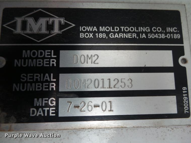 image for item DA2526 2002 Freightliner FL70 service truck with crane