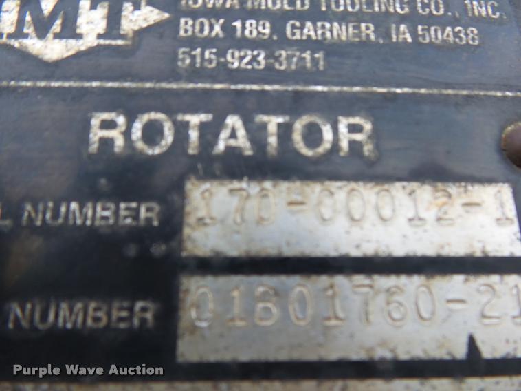 image for item DA2526 2002 Freightliner FL70 service truck with crane