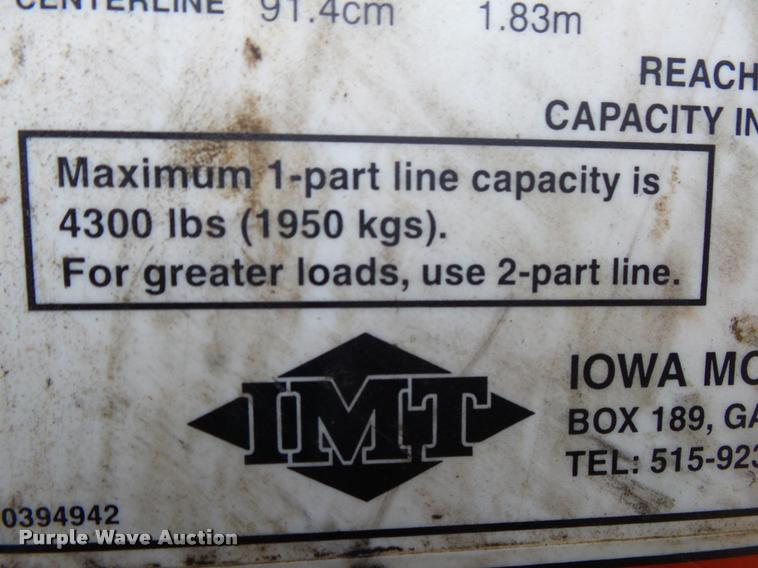 image for item DA2526 2002 Freightliner FL70 service truck with crane