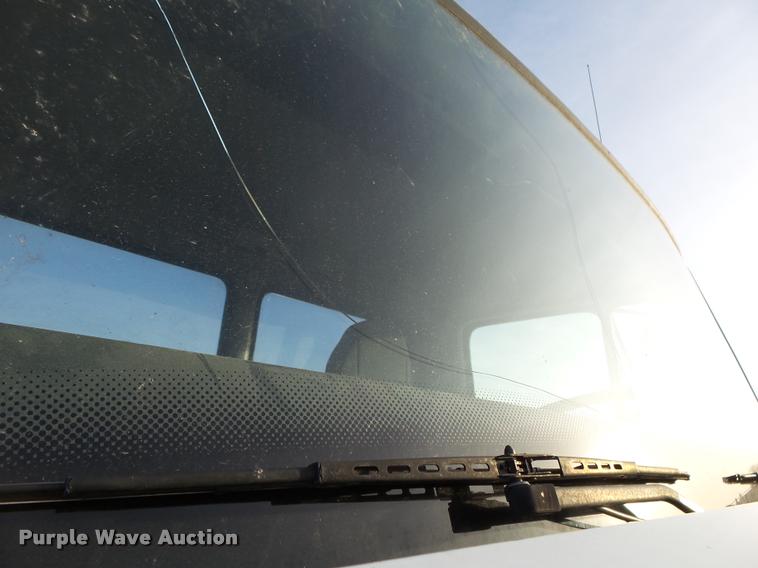 image for item DA2526 2002 Freightliner FL70 service truck with crane