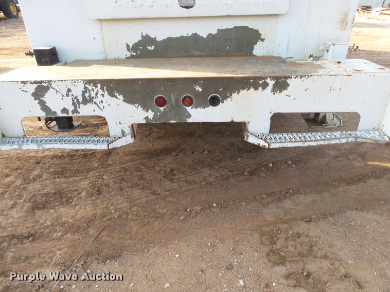 image for item DA2527 1999 Freightliner FL70 service truck with crane