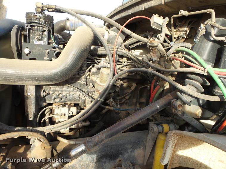 image for item DA2527 1999 Freightliner FL70 service truck with crane