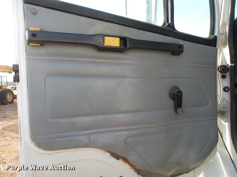 image for item DA2527 1999 Freightliner FL70 service truck with crane