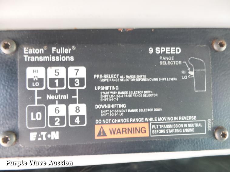 image for item DA2527 1999 Freightliner FL70 service truck with crane