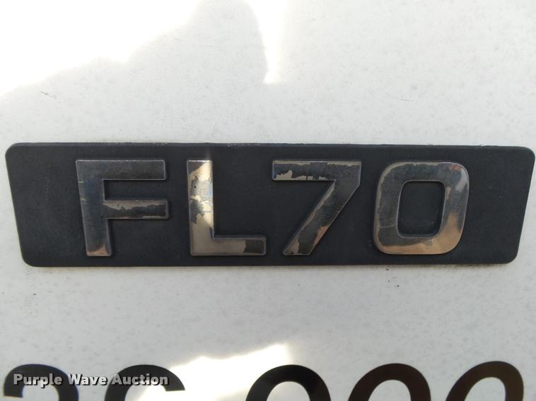 image for item DA2527 1999 Freightliner FL70 service truck with crane