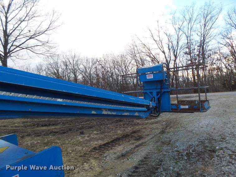 image for item DA3322 1997 Genie S60 boom lift