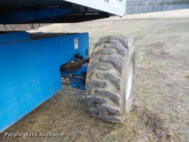 image for item DA3322 1997 Genie S60 boom lift