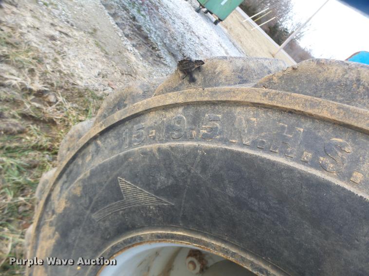 image for item DA3322 1997 Genie S60 boom lift