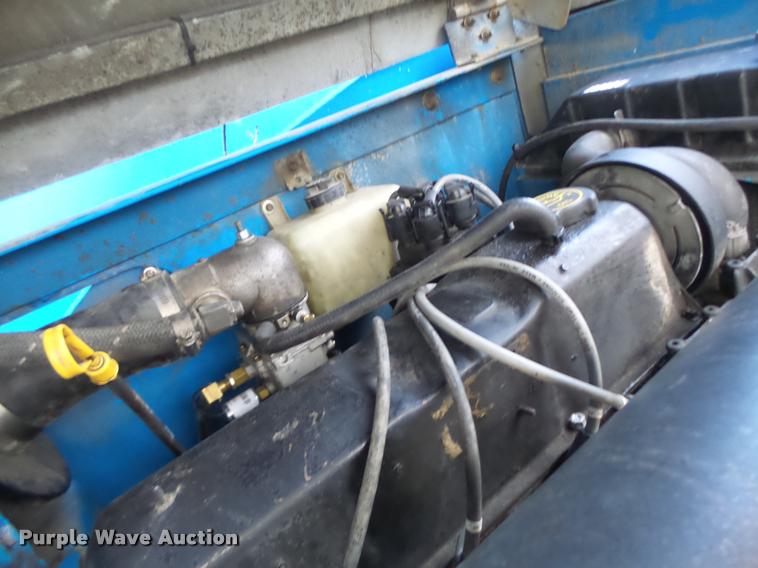 image for item DA3322 1997 Genie S60 boom lift