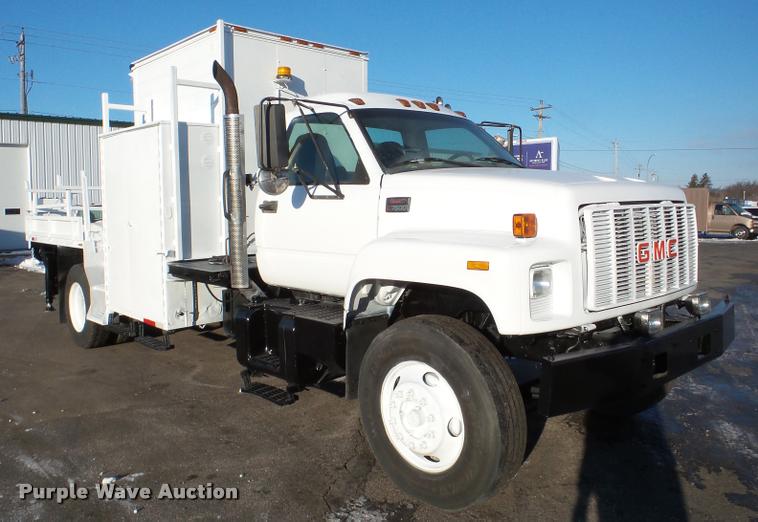 image for item DA7274 1999 GMC C7500 service truck