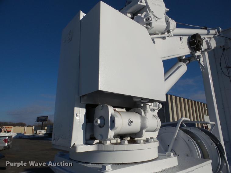 image for item DA7274 1999 GMC C7500 service truck