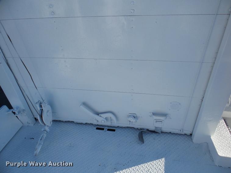 image for item DA7274 1999 GMC C7500 service truck