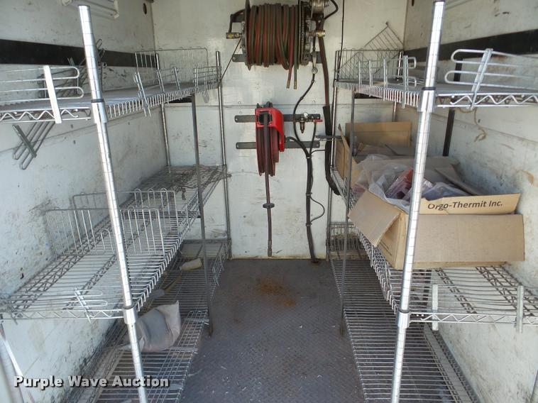 image for item DA7274 1999 GMC C7500 service truck