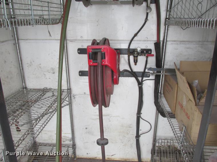 image for item DA7274 1999 GMC C7500 service truck