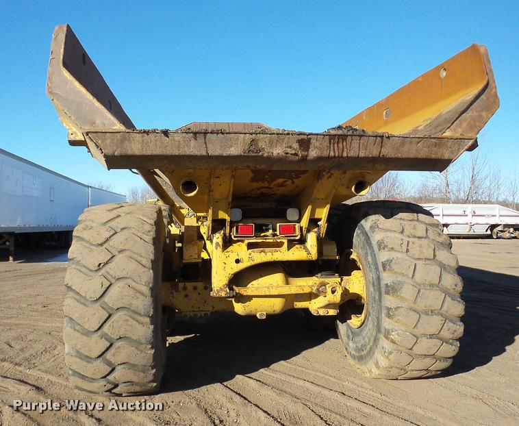 image for item DA7277 1999 Caterpillar D400E II haul truck