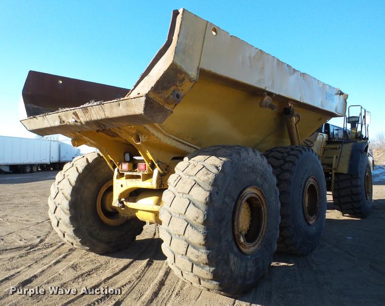 image for item DA7277 1999 Caterpillar D400E II haul truck