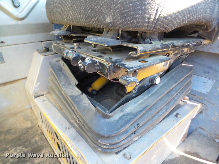 image for item DA7277 1999 Caterpillar D400E II haul truck