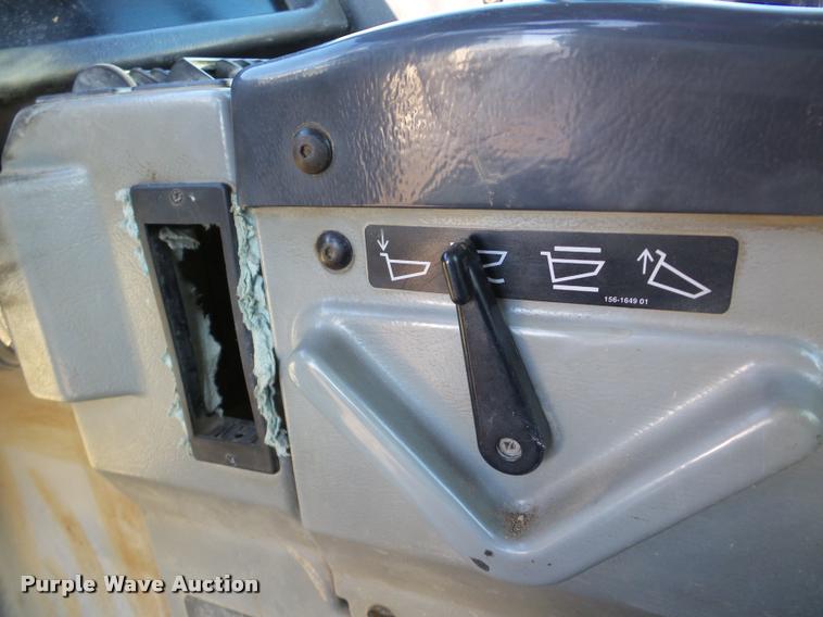 image for item DA7277 1999 Caterpillar D400E II haul truck